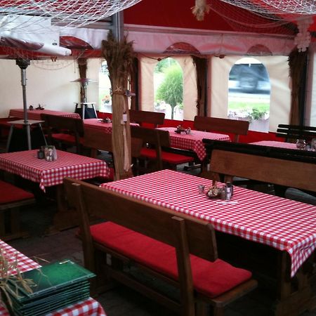 Mosonmagyaróvár Motelnet.T المظهر الخارجي الصورة